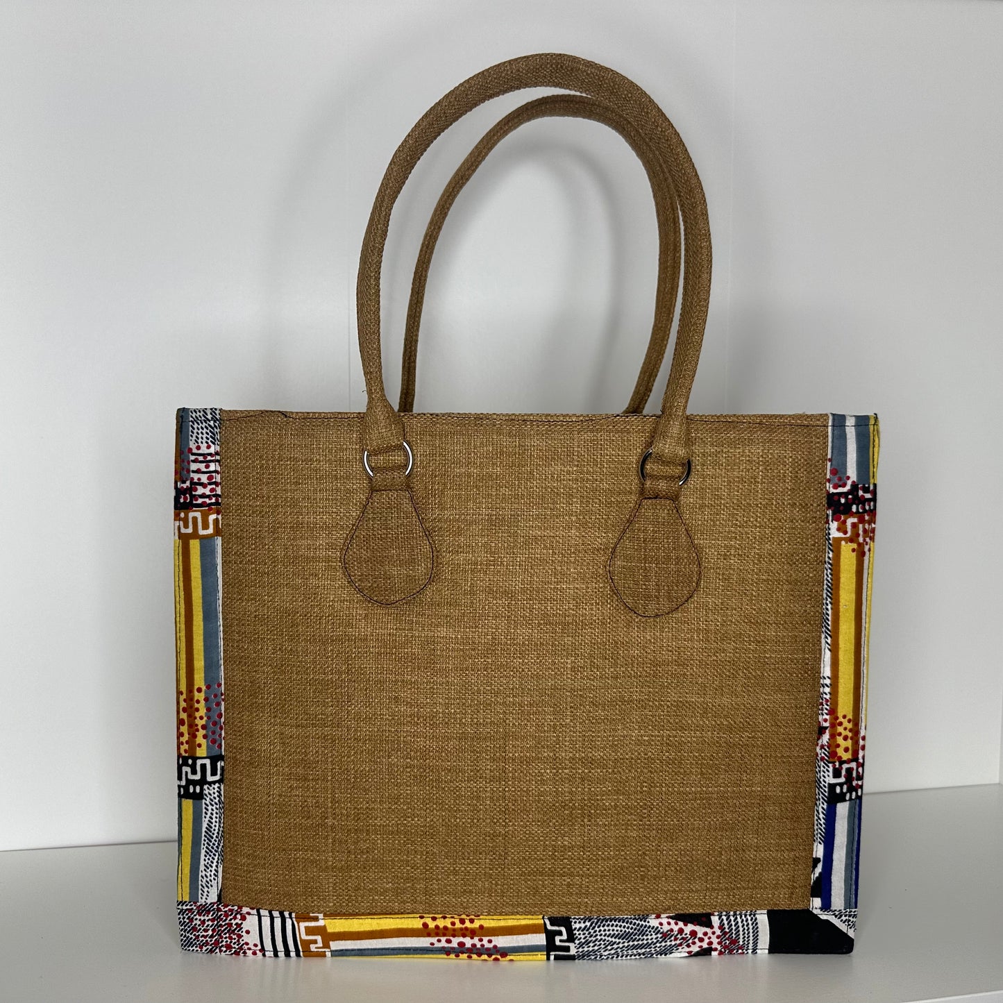 Sac à Main Rigide en Tissu Wax – Fait Main au Sénégal