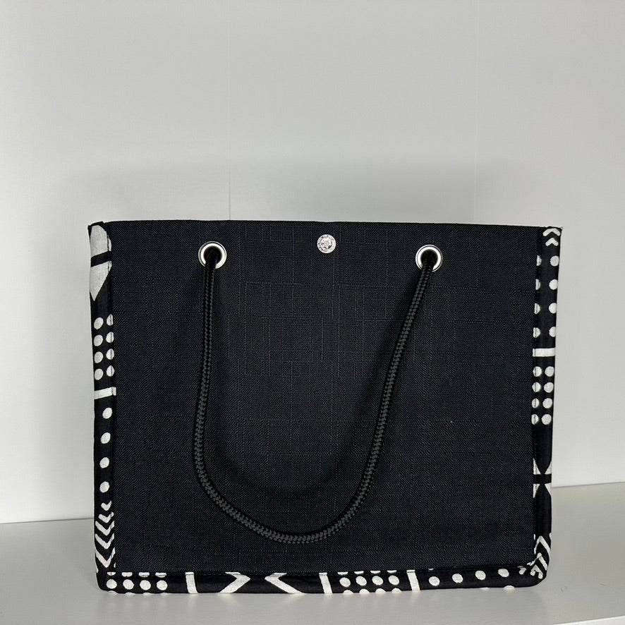 Sac à Main en Tissu Wax – Style Sac Cabas, Fait Main au Sénégal
