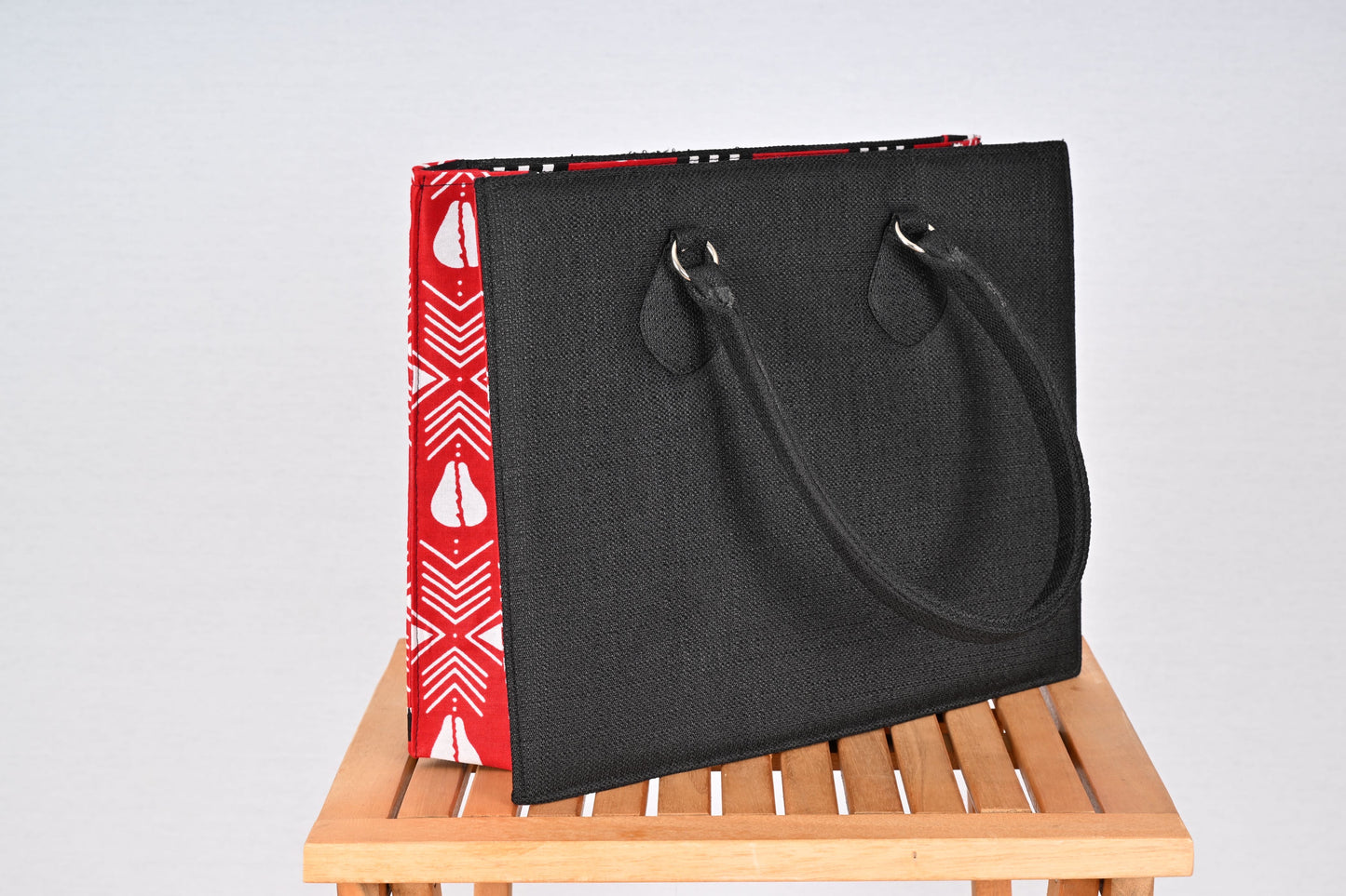 Sac à Main Rigide en Tissu Wax – Fait Main au Sénégal